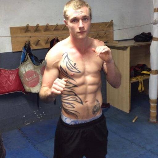 Ripponden based Fitness company, 1-1 coaching, fitness classes, brides/bridesmaids/prom fitness programs

No fads just hard work and healthy diet :)