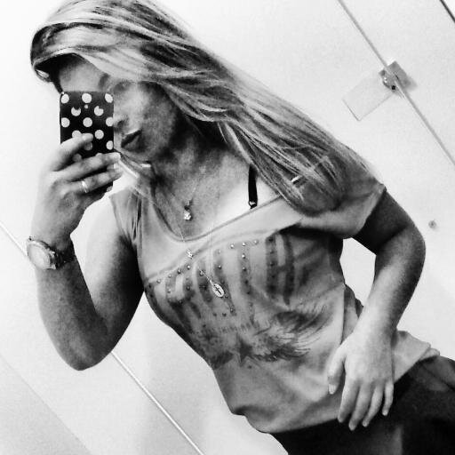 instagram: celeribeiro1