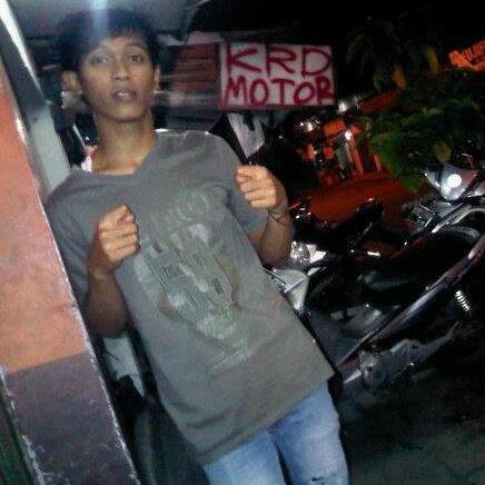 kebodohan yg membuat ku seperti ini ?