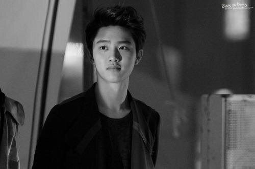 Kyungsoo 역할 플레이어 . 친구가 되십시오!
