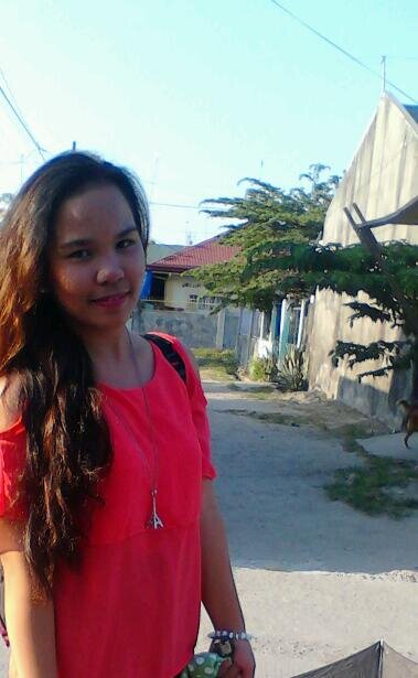 Im rose born to be love and not to be hurt
So who ever FUCKING person hurt me
 they should
beware coz im also born to play and continue the game!