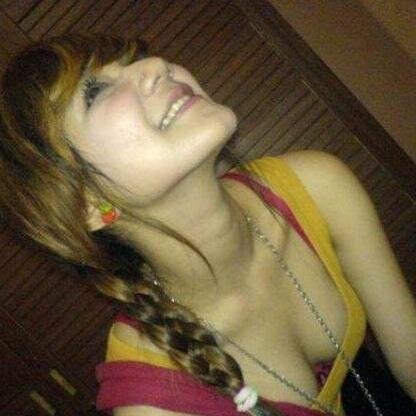 christy_ERV's profile picture. indonesian-born, california-raised, fully and utterly bicultural. these are my incomplete thoughts