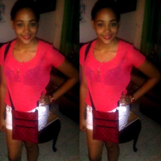 Olaa Soii muy Cool, Extrovertida, Me Gustaa Pasarla Biien & Andar con mis Amiigs Super Lokz!! ♥
