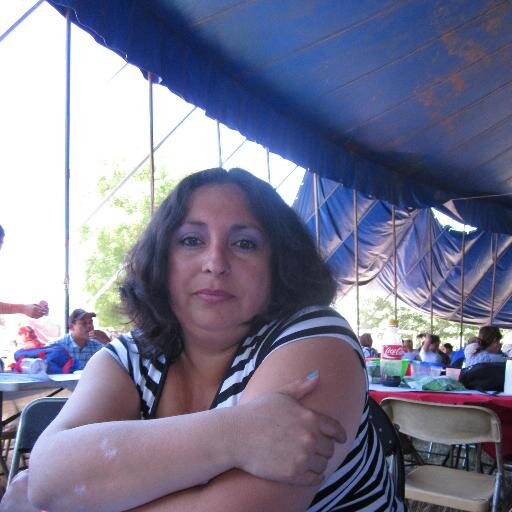 soy casada,tengo 3 hijitos.