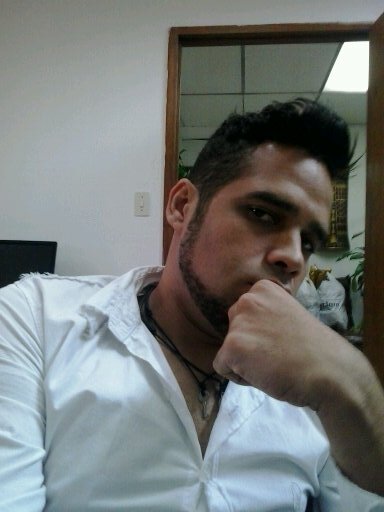 luis_936's profile picture. PIN 798ABA74 SOLO PARA AMIGOS Y PANAS