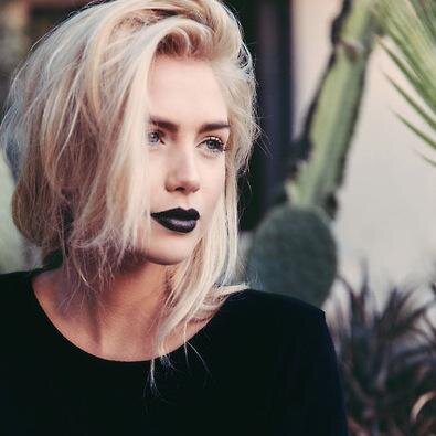 hamidreams's profile picture. Person, optimist, extrovert, reader & forgetful