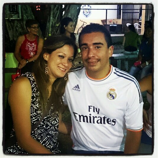 RosalynLoo's profile picture. 