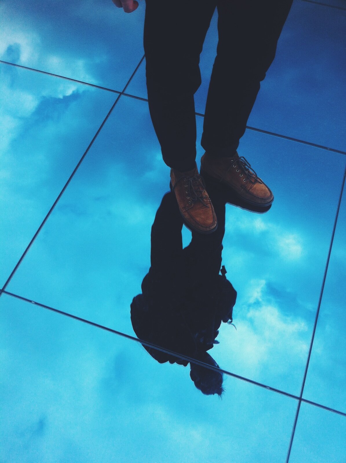 retrofuturejon's profile picture. Créateur de musiques et d'images. Parfois les deux en même temps.