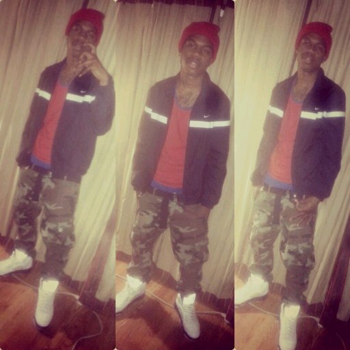 Im a Show'Tyme nigga for life cause you know I gotta showout. #TurnUpSquad. IDoMe so im self made. Becoming a party promoter so Kik: KekeB6_