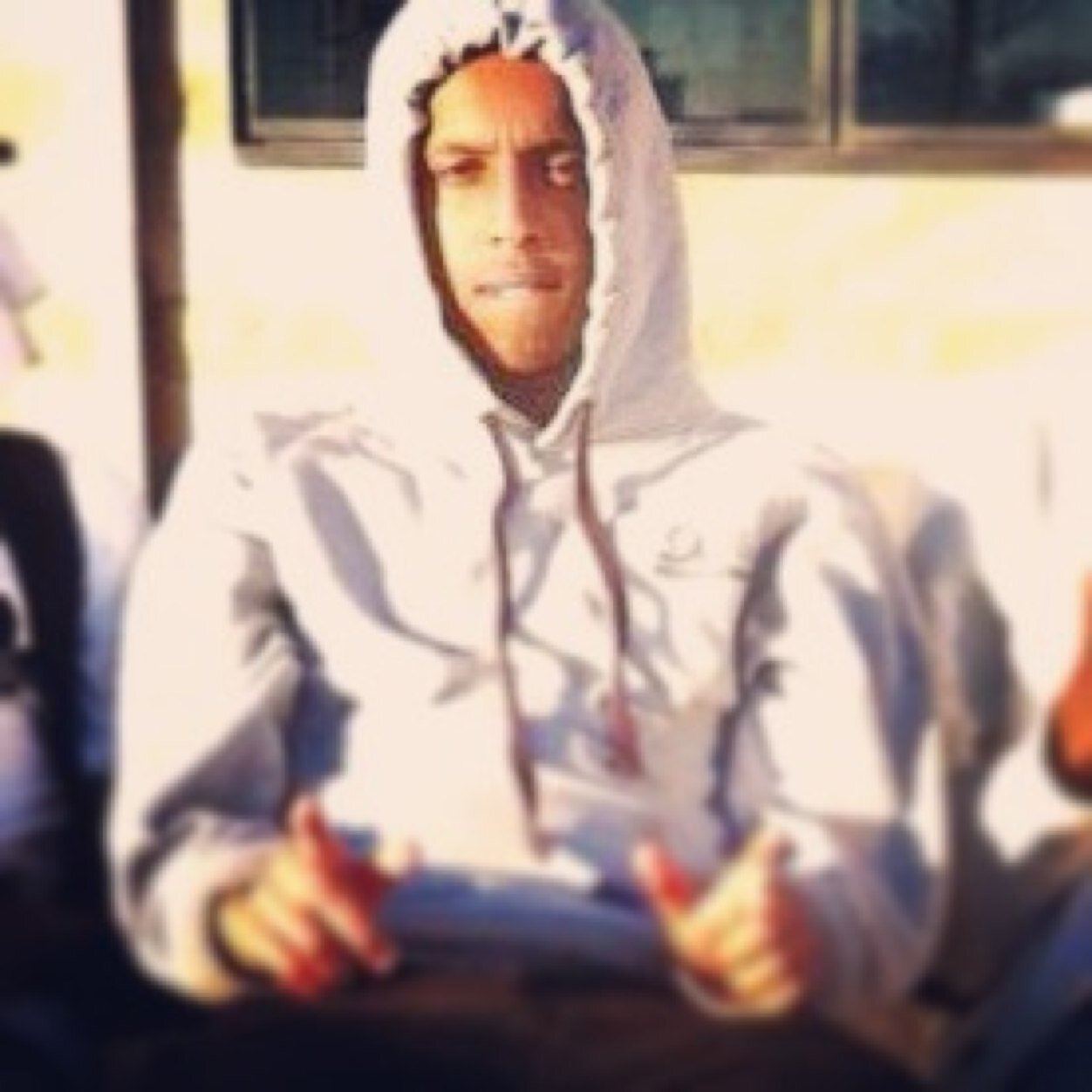 LocoBukz's profile picture. 7642F4A4