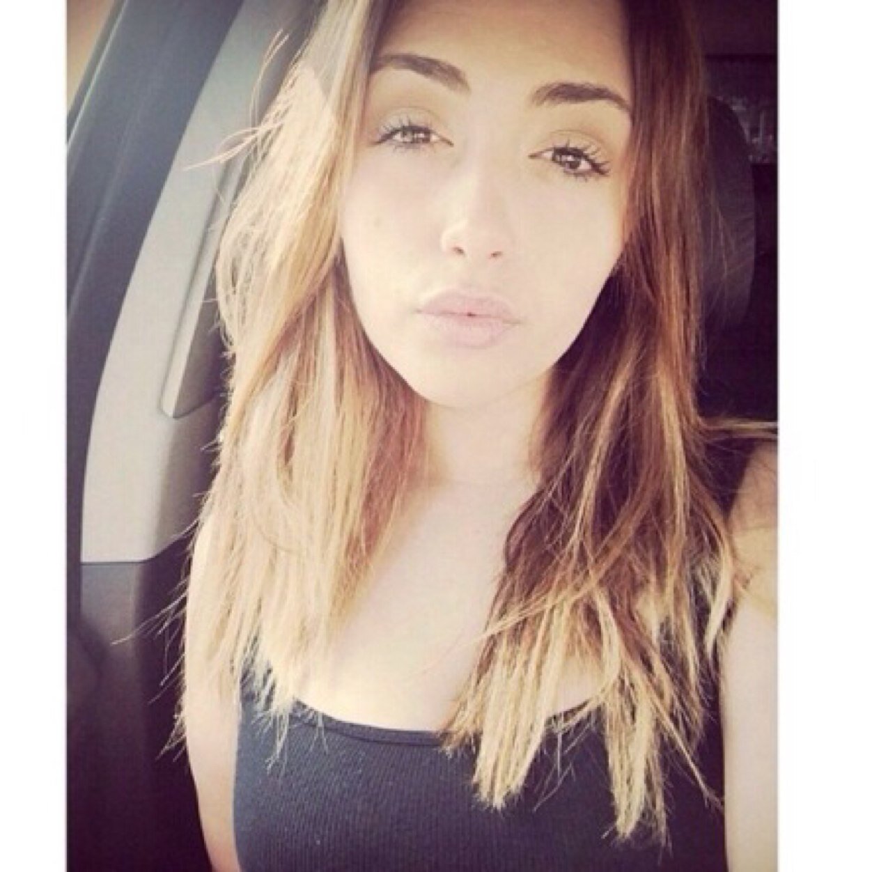 saddandsassyy's profile picture. 