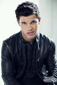 Skyler Hudson♥ {RP}
