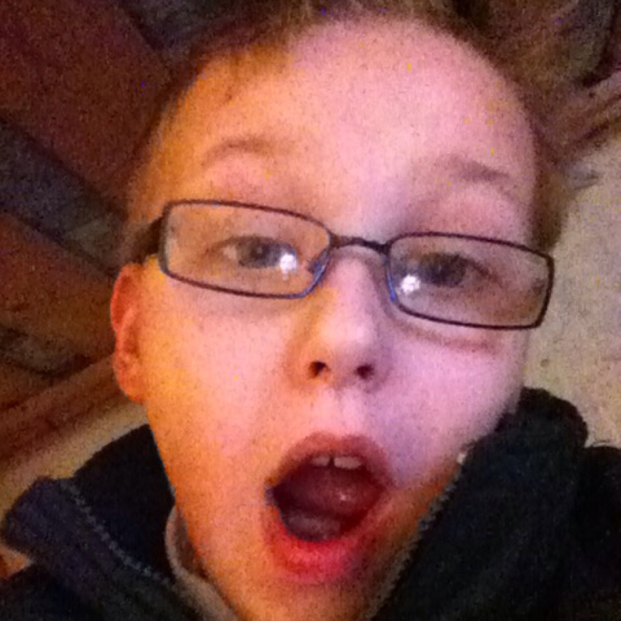 http://t.co/W2ynZ7k1cP SkateAndRiochannel i am a 10 year old boy trying to get subs followers on twitter&instagram lewismcdonaldpeeps Scotland