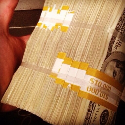 Young Entrepreneurs, Investors, and Sports Bettors. Check out our site for ways to make money! BTW we follow back.
