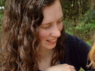writer. woods walker. literature junkie. tea drinking mother of two with a penchant for invisibility and boldness.