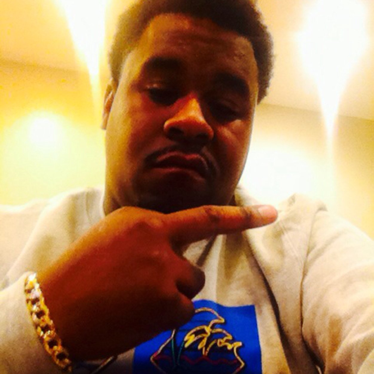 guylie98's profile picture. Making money living life. . .