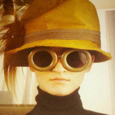 candarita's profile image