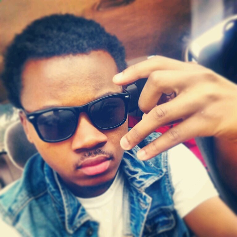 Ycee Ima Rapper And A Farther Book Me For Shows Or Feat Lilmoney12ant@yahoo.com #SNSDO #GAS #GwalaGang #YNT LessGetIt