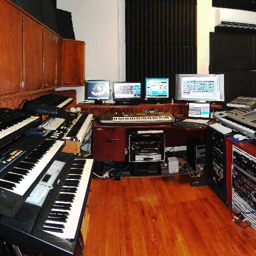 We are Laura & Andre from Bucks county. Moving to Kulpmont as of April 2014 to reopen Music Reach, our studio and The Music  Reach Treasure Chest!
