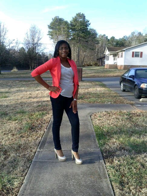 Strong woman and proud mommy of an amazing prince #TeamNajee'.. Let my haters be my motivation and keep God first. Live, love, laugh. Boss Woman mentality
