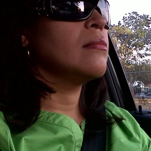 Hija de Dios, Madre, Medico,Modelo y tratando cada día de ser mas virtuosa para Dios y para lo que el disponga.