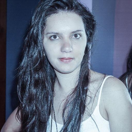 Sou meio menina e meio mulher