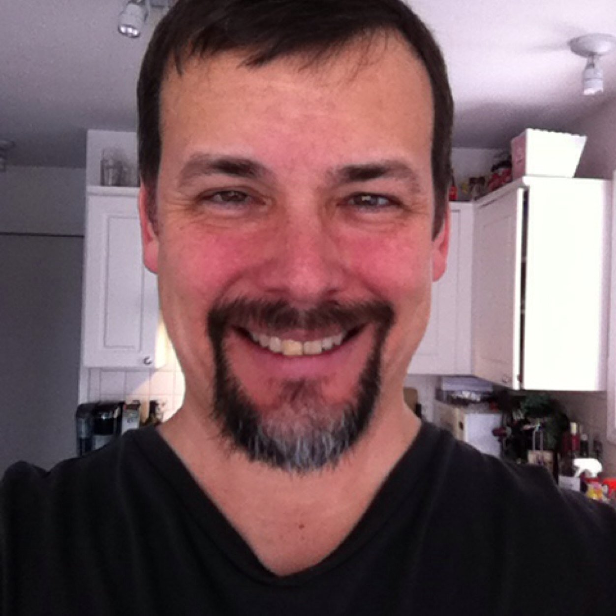 Hello it's me... brother, son, husband, father of two fine grown men and amazing bonus daughter and son, Christian, conservative, lover of Freedom and music!