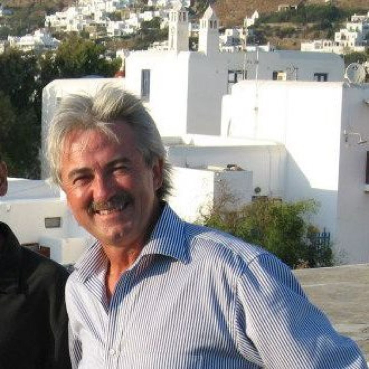 HowardMichaelf's profile picture. Business owner for 34 years, consultant.@youcangetthere