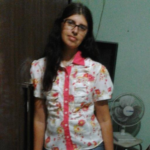 Sou Claudia tenho 38 anos