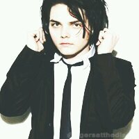 I'm not dead, I was never dead, someone once again made up a fake story and made it seem like I killed myself