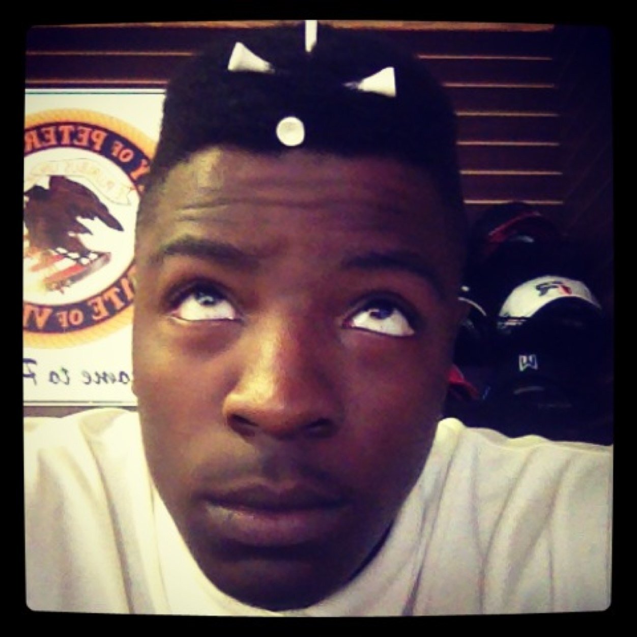 #TeamFodb C/O 2012 bout my ish   #Ambitous✏ #Educated  YoLo!!