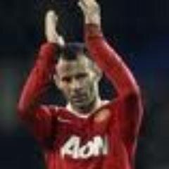 Aficionado al deporte, especialmente al fútbol y del Sevilla F.C. Interesado en el mundillo de las apuestas deportivas. Mi idolo? Ryan Giggs