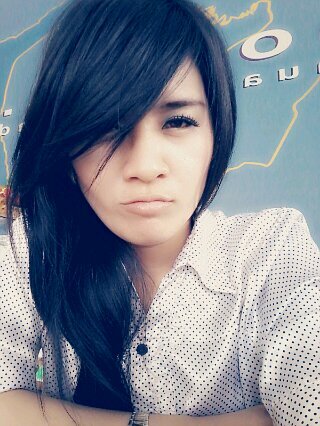 nafina_trifie's profile picture. be strong