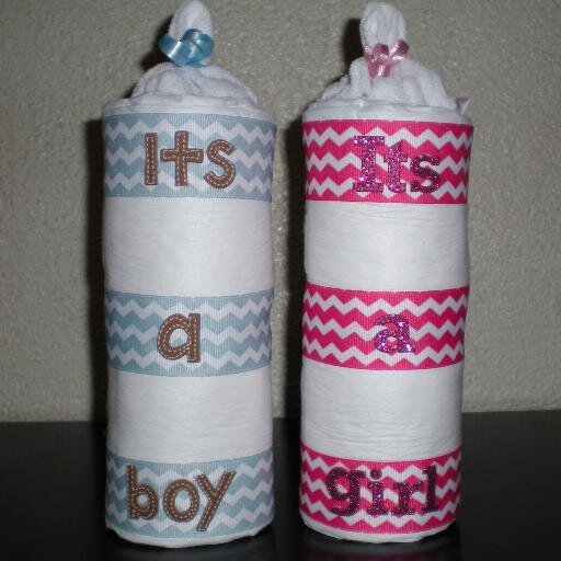 Hello, Baby! specializes in custom, crafty baby gifts such as mums, diaper cakes, diaper/announcement wreaths and more!