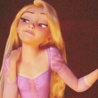 ksoo18's profile picture. ‏‏نـولدْ فيفرحـونَ بِنا نمـوُت فيحزنونٓ عليـنآ ومابينْ الاثنينْ لايشعرُونٓ بنا ...