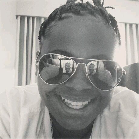 Yolo tht wat i say so us ppl better start doing right bc we only only live once......
