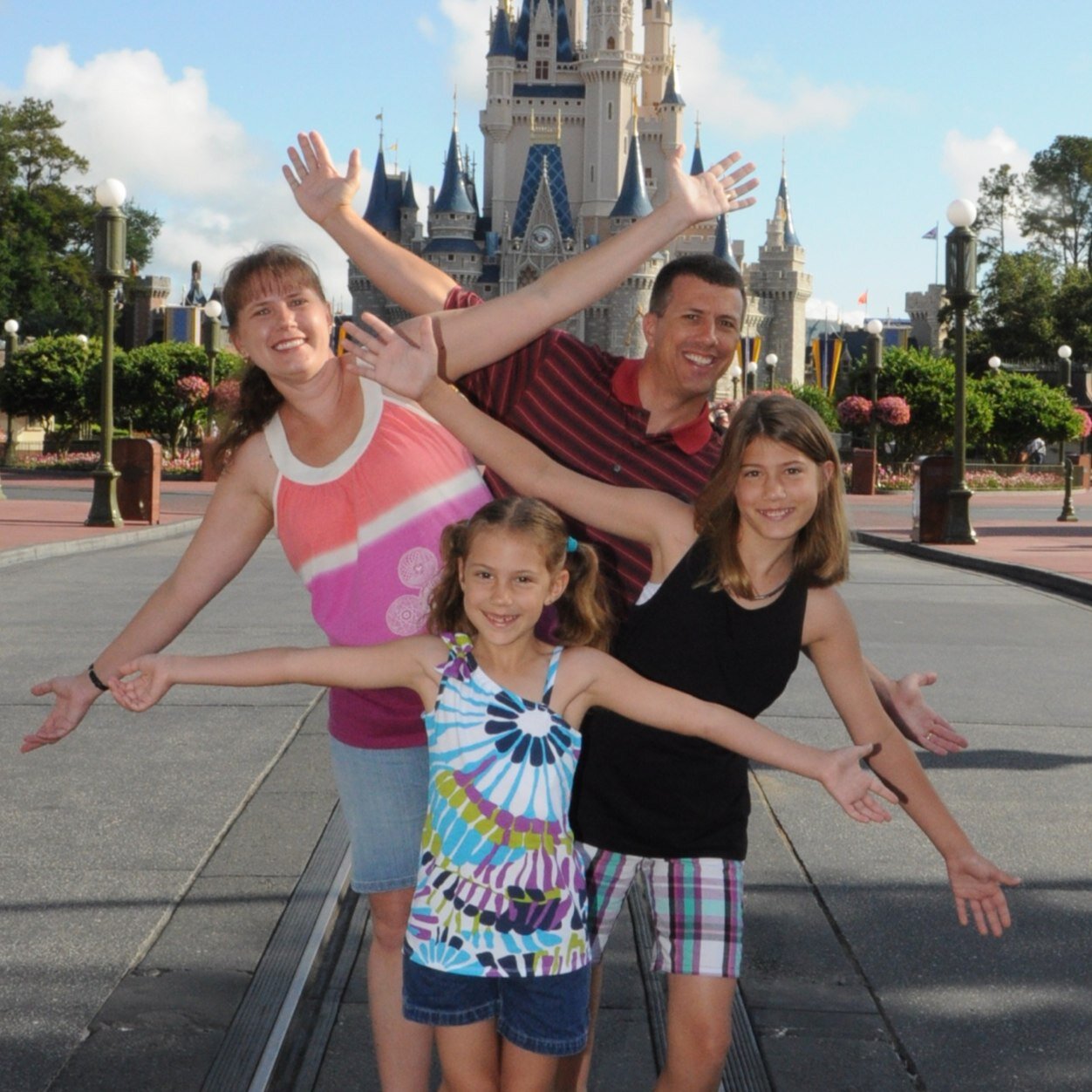 scottholliday95's profile picture. 