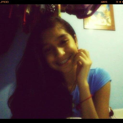ILoveTheMusic,  100%Directioner  , Sigueme y te Seguire...