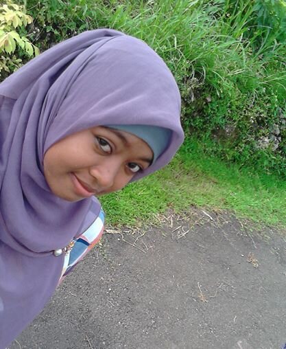 yulia_bd's profile picture. 