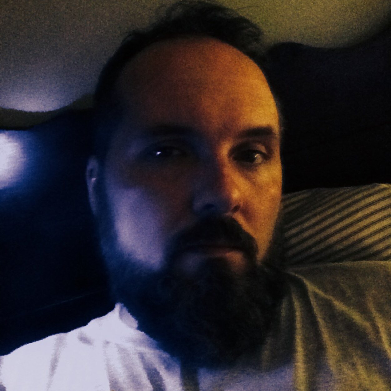 Nurse and Liscensed Massage Therapist in Louisville KY. http://t.co/svqpKUKn9o for discounts & booking.