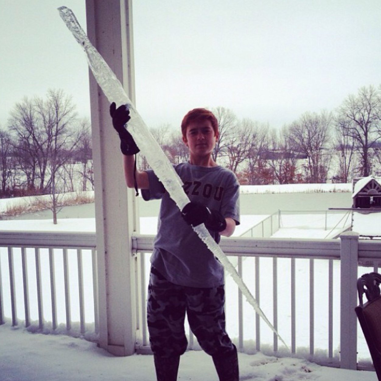 chals____'s profile picture. Steemed lime bro