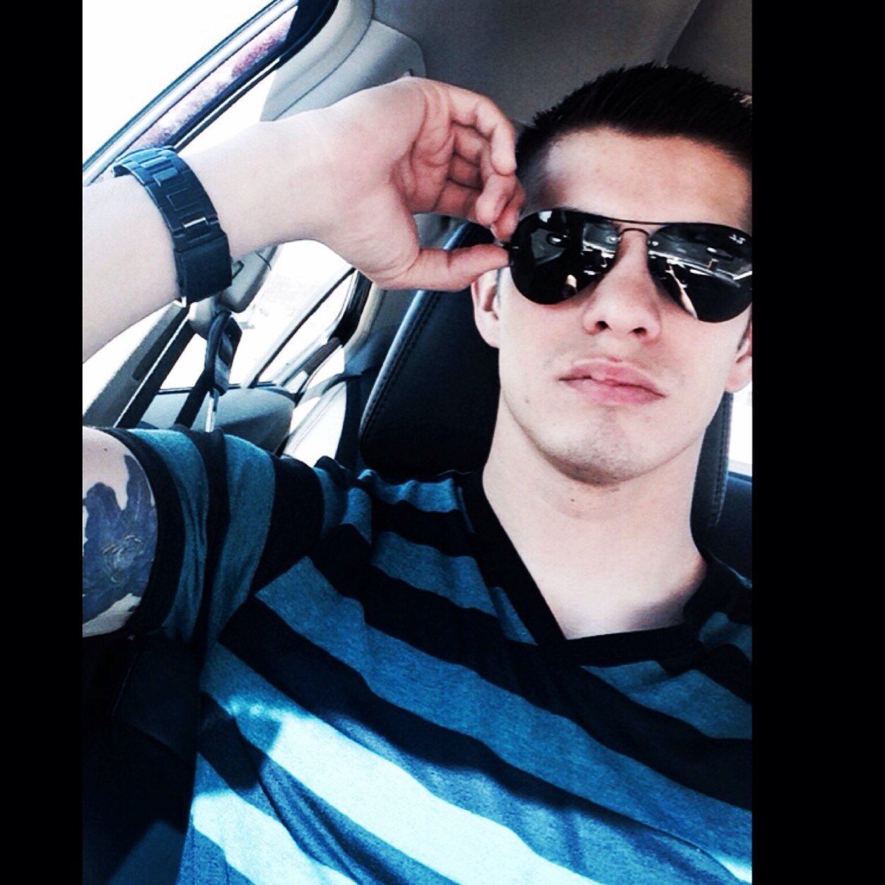 23, Houston born and raised, #PuertoRican #armyaviation Find me on instagram: @tonyd0614