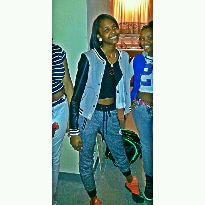IG : _rachelle_nicoleee_