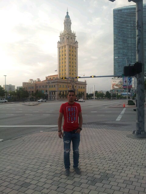 edsonatucha's profile picture. 