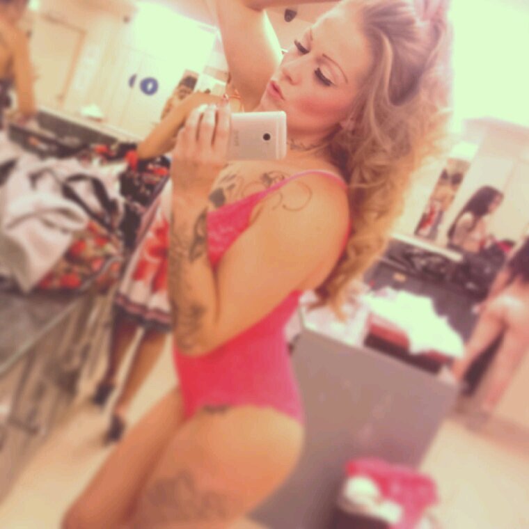 http://t.co/YqbBGatuB1 Monroe Love