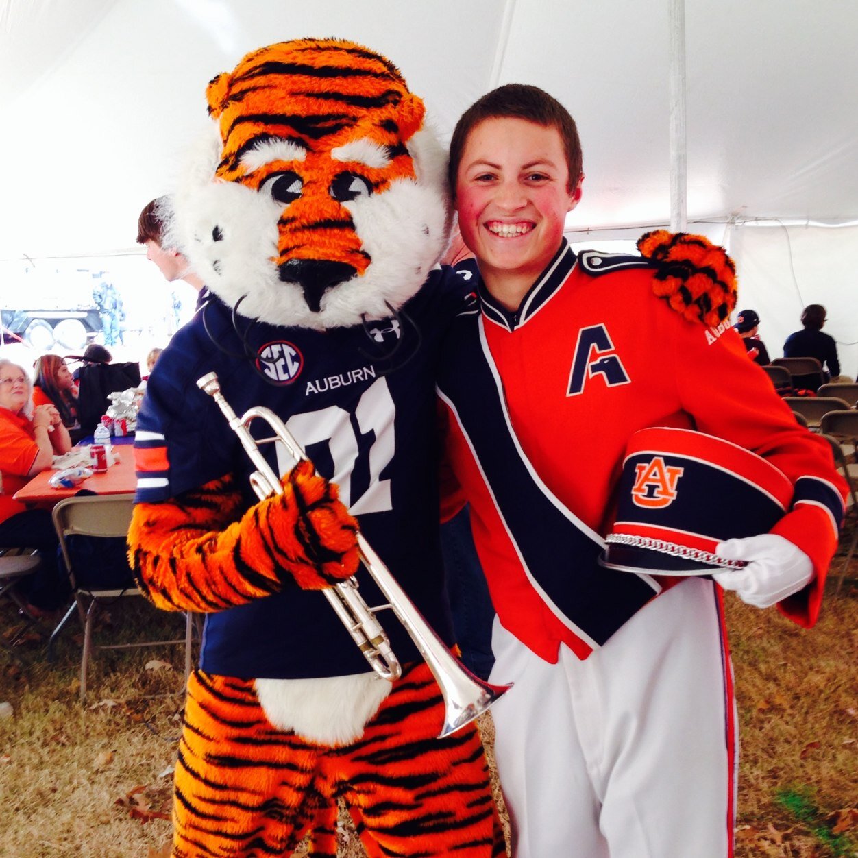 jacobhooop's profile picture. 