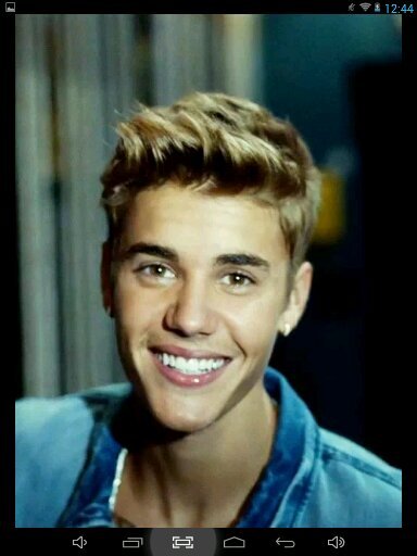 @justinbieber is my life, I am nothing without ☆