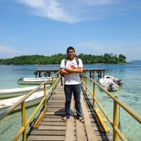 Abdul Hafiz (@b__doel) 's Twitter Profile