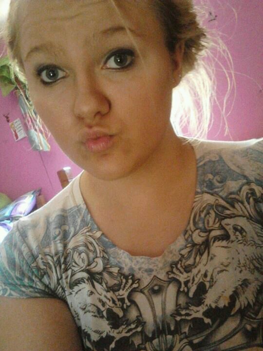 Young, wild, tatted && peirced, music soothes the soul. kickboxing 4 life, && im taken