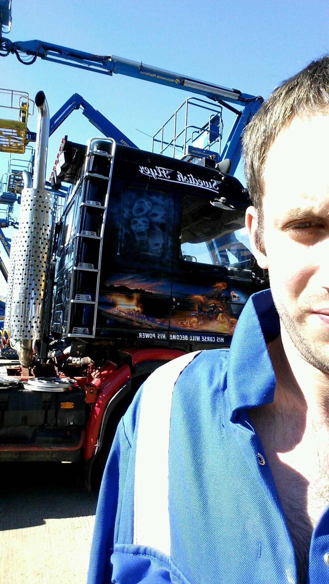 billytanner123's profile picture. 